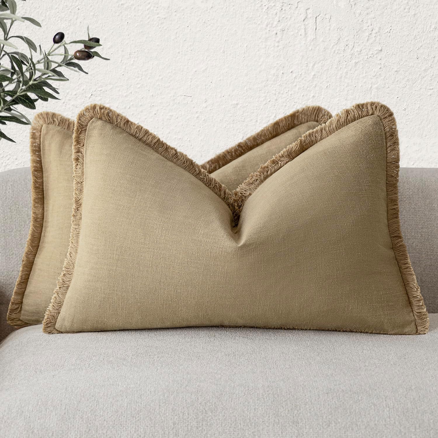 Foindtower Set of 2 Decorative Linen Fringe Throw Pillow Covers Cozy Boho Farmhouse Cushion Cover with Tassels Soft Accent Pillowcase for Couch Sofa Bed Living Room Home Decor, 26×26 Inch, Light Brown