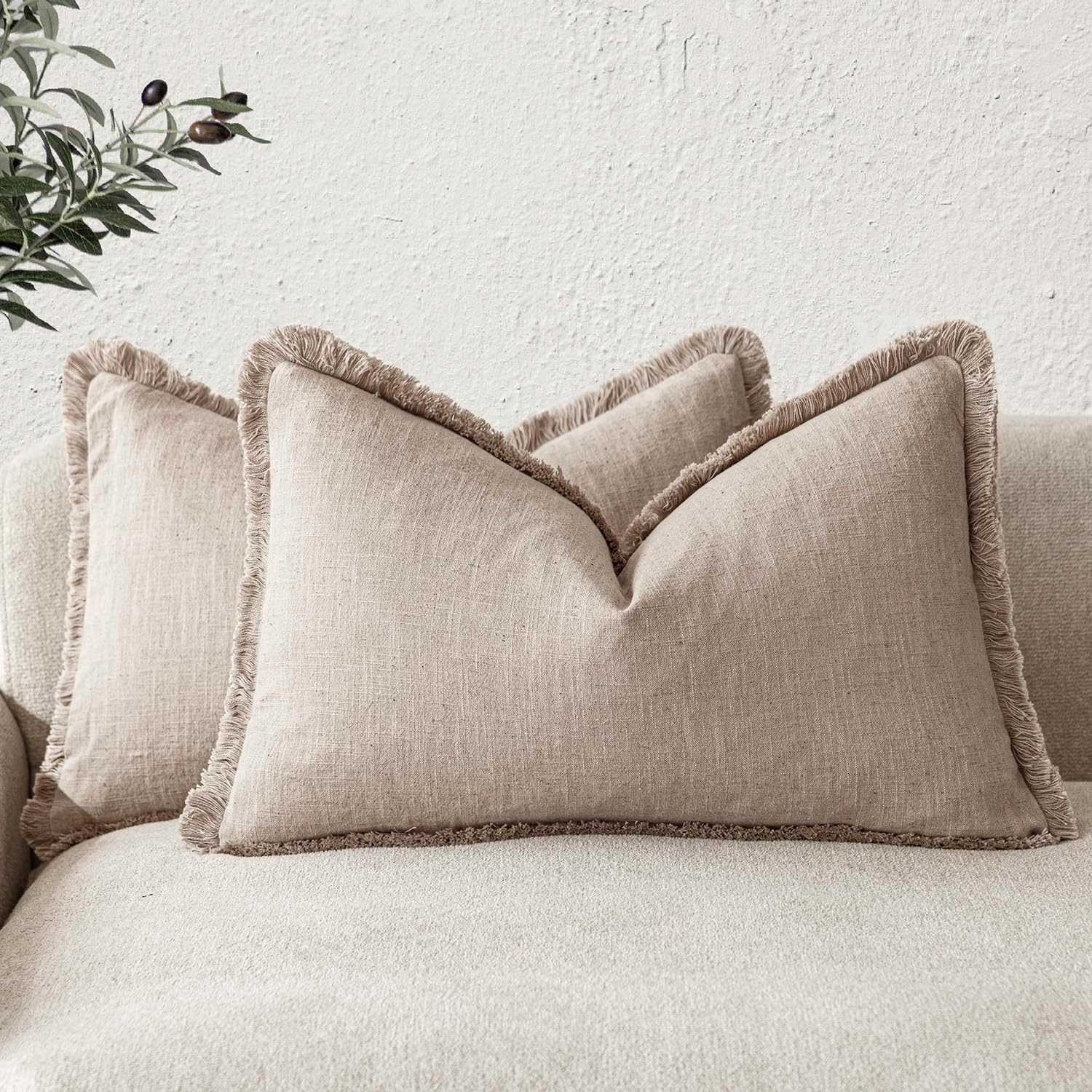 Foindtower Set of 2 Decorative Linen Fringe Throw Pillow Covers Cozy Boho Farmhouse Cushion Cover with Tassels Soft Accent Pillowcase for Couch Sofa Bed Living Room Home Decor, 26×26 Inch, Light Brown