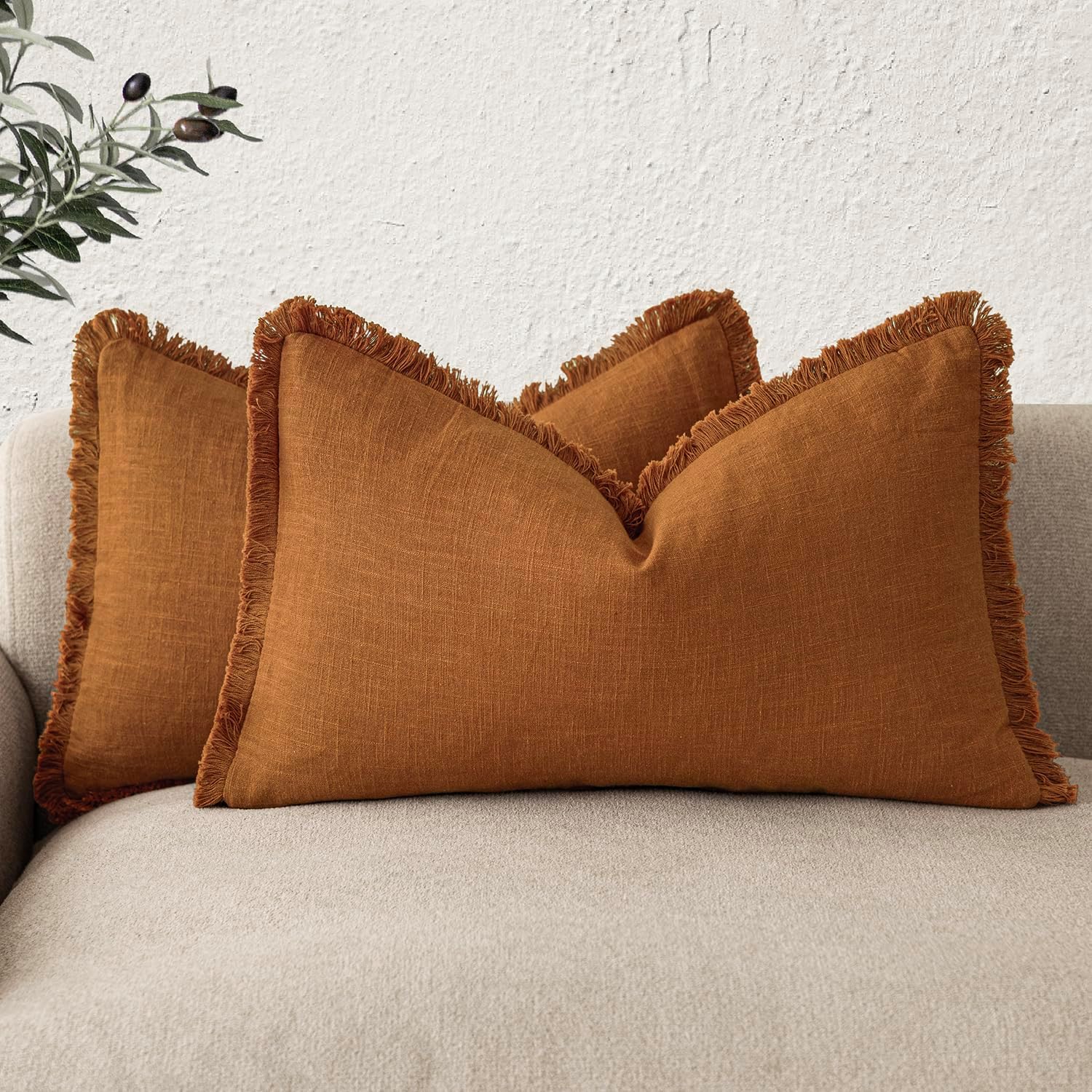 Foindtower Set of 2 Decorative Linen Fringe Throw Pillow Covers Cozy Boho Farmhouse Cushion Cover with Tassels Soft Accent Pillowcase for Couch Sofa Bed Living Room Home Decor, 26×26 Inch, Light Brown