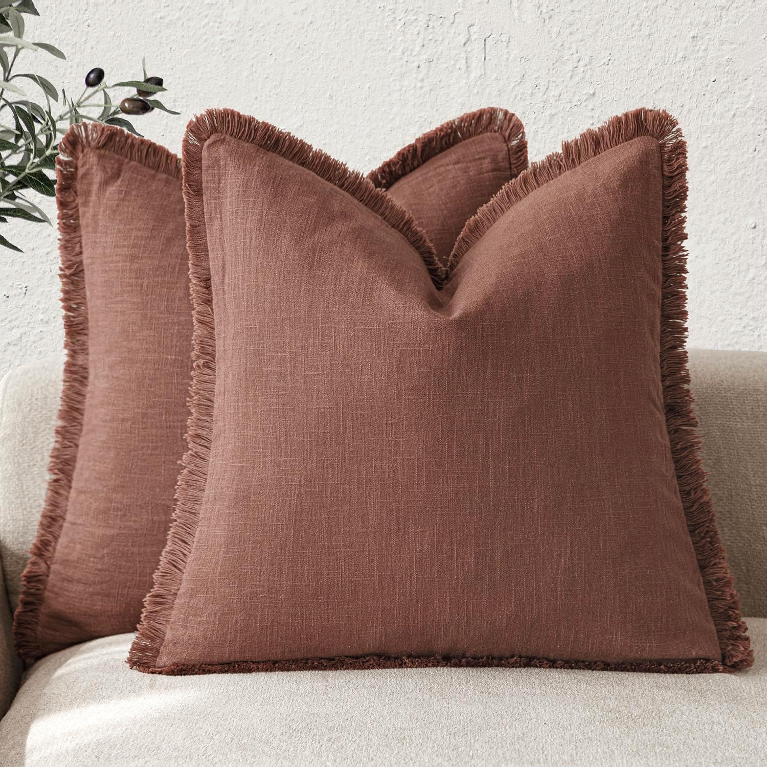 Foindtower Set of 2 Decorative Linen Fringe Throw Pillow Covers Cozy Boho Farmhouse Cushion Cover with Tassels Soft Accent Pillowcase for Couch Sofa Bed Living Room Home Decor, 26×26 Inch, Light Brown