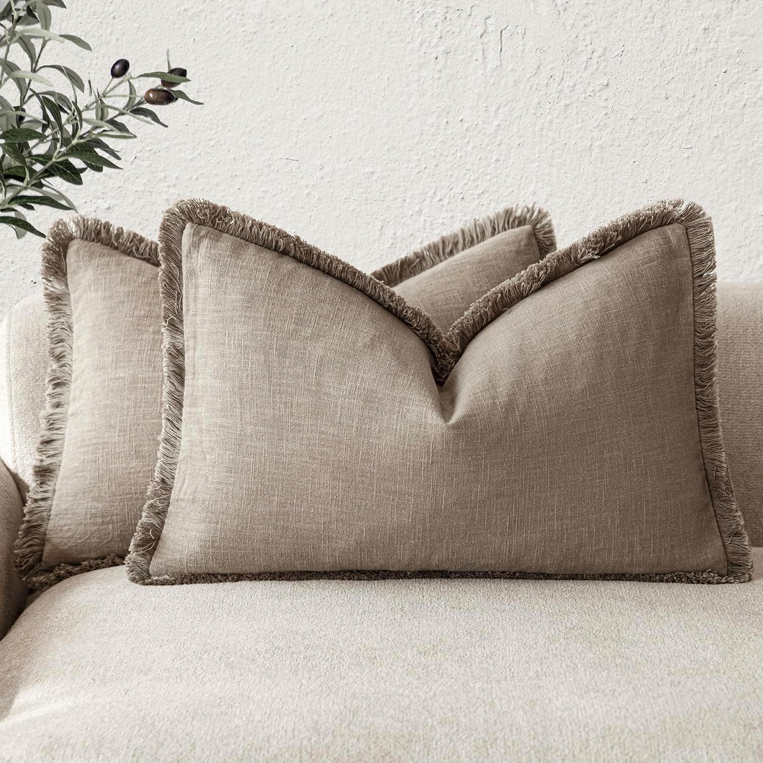 Foindtower Set of 2 Decorative Linen Fringe Throw Pillow Covers Cozy Boho Farmhouse Cushion Cover with Tassels Soft Accent Pillowcase for Couch Sofa Bed Living Room Home Decor, 26×26 Inch, Light Brown