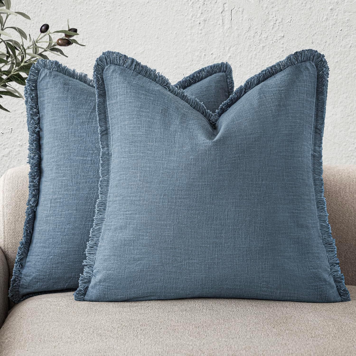 Foindtower Set of 2 Decorative Linen Fringe Throw Pillow Covers Cozy Boho Farmhouse Cushion Cover with Tassels Soft Accent Pillowcase for Couch Sofa Bed Living Room Home Decor, 26×26 Inch, Light Brown