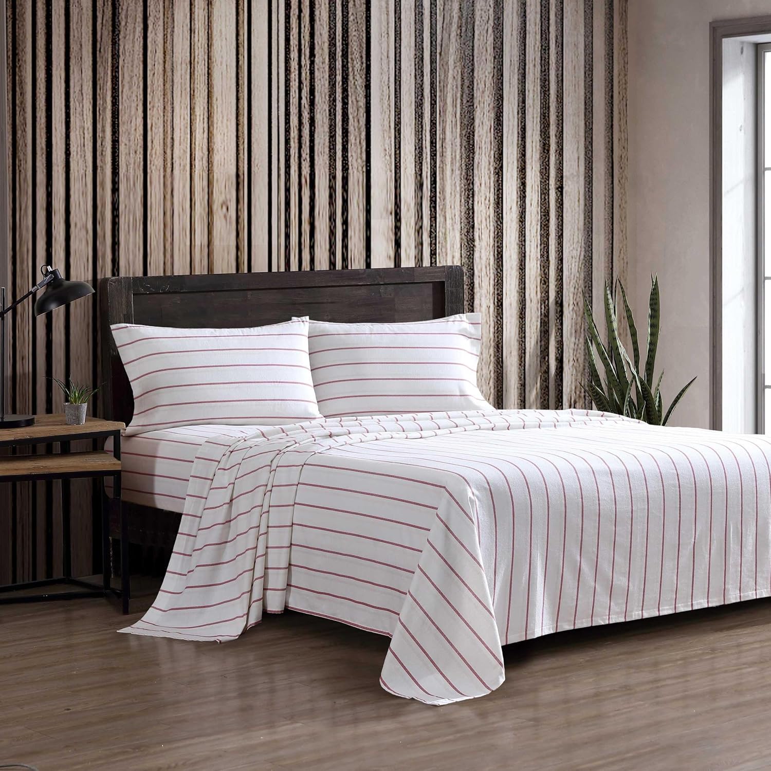 Eddie Bauer - Flannel Sheets Queen Size, Anti-Pilling & Wrinkle Resistant Cotton, Touchably Soft for All-Season Comfort - Bed Sheets with Matching Pillowcases & Fitted Sheet (Montlake Plaid Red)