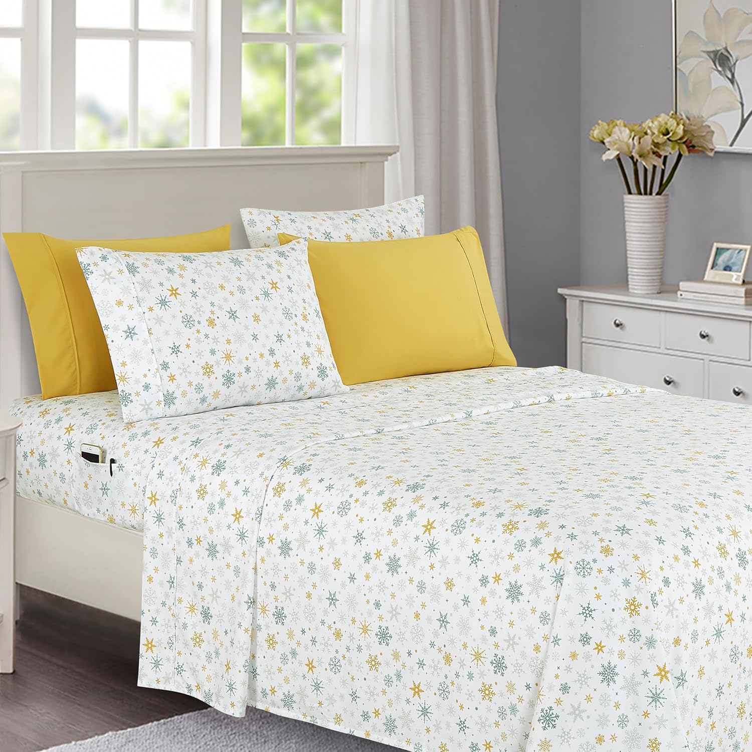 Elegant Comfort Luxury Soft Bed Sheets Holiday Pattern 1500 Premium Hotel Quality Microfiber - Softness Wrinkle and Fade Resistant (6-Piece) Bedding Set, Queen, Blue Polar Bear