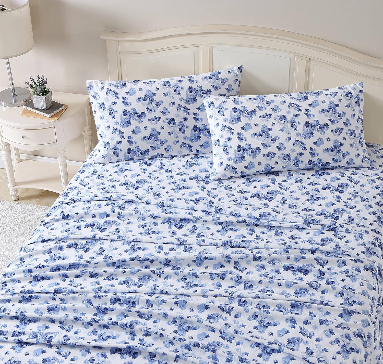 Laura Ashley - Flannel Sheets Queen Size, Anti-Pilling & Wrinkle Resistant Cotton, Touchably Soft for All-Season Comfort - Bed Sheets with Matching Pillowcases & Fitted Sheet (Mulholland Plaid Blue)